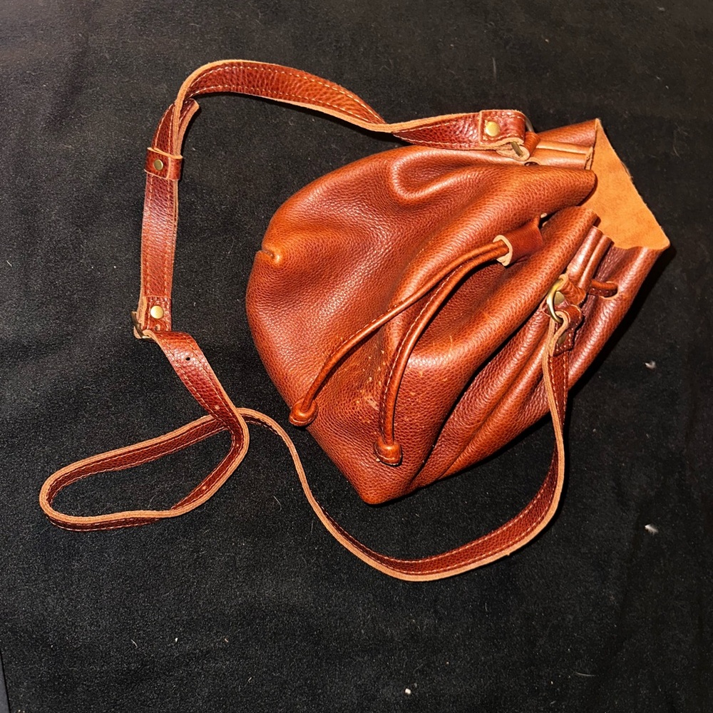 Portland Leather Rich Tan Shoulder Bag